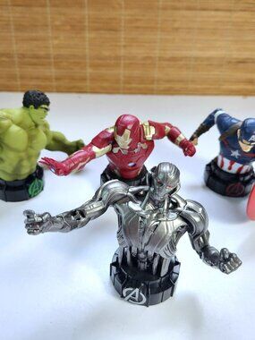 Marvel Avengers Age of Ultron Mini Bust Figure Set Hulk Iron Man Cap Ultron 3.5"